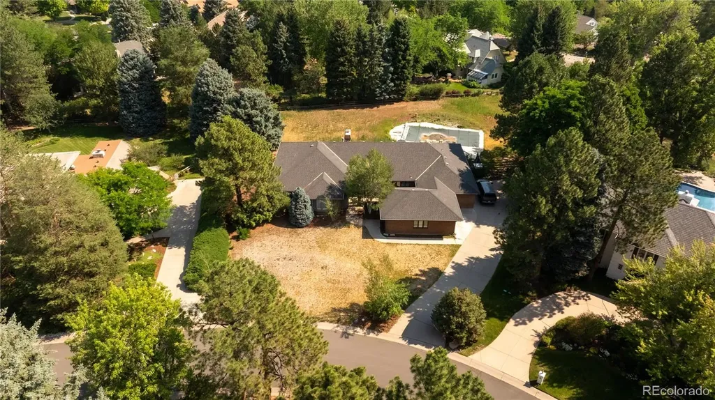 4 Windover Road Littleton CO 80121