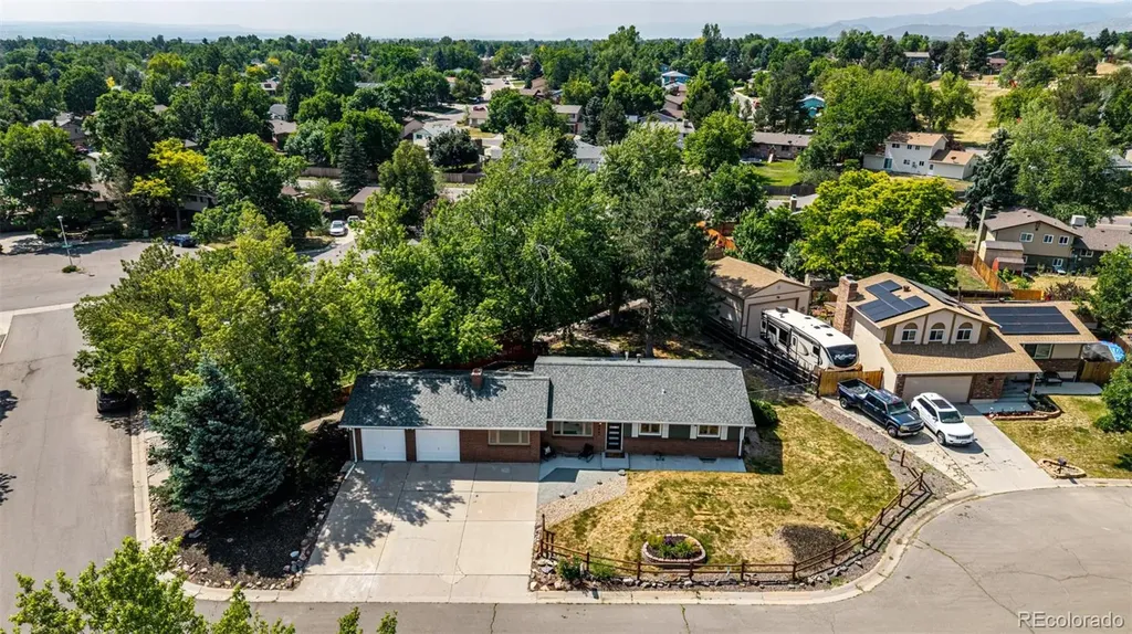 4667 Badger Lane Littleton CO 80127