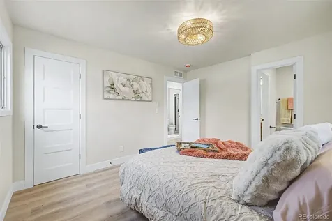 4667 Badger Lane Littleton CO 80127