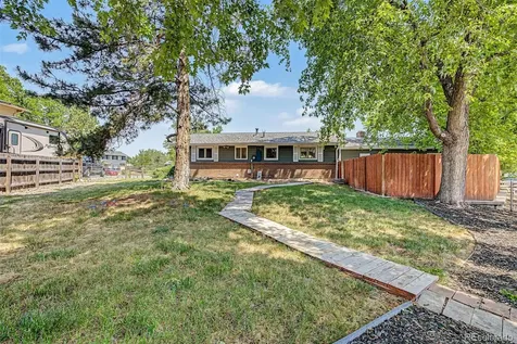4667 Badger Lane Littleton CO 80127