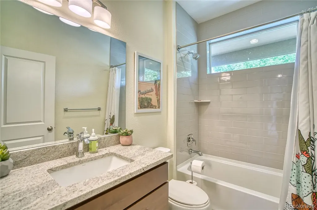 1522 Moonlight Drive Longmont CO 80504