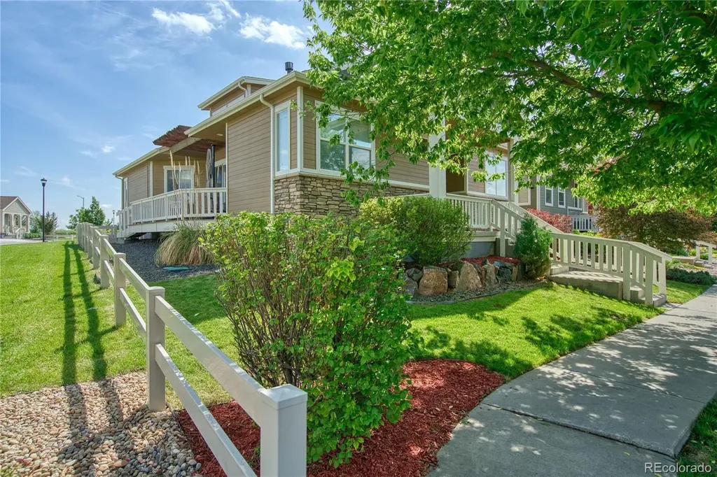 1522 Moonlight Drive Longmont CO 80504
