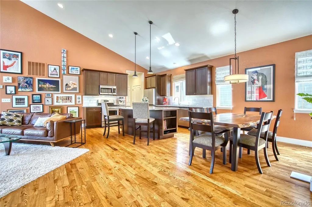 1522 Moonlight Drive Longmont CO 80504