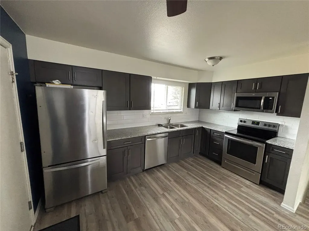950 S Waco Way Aurora CO 80017