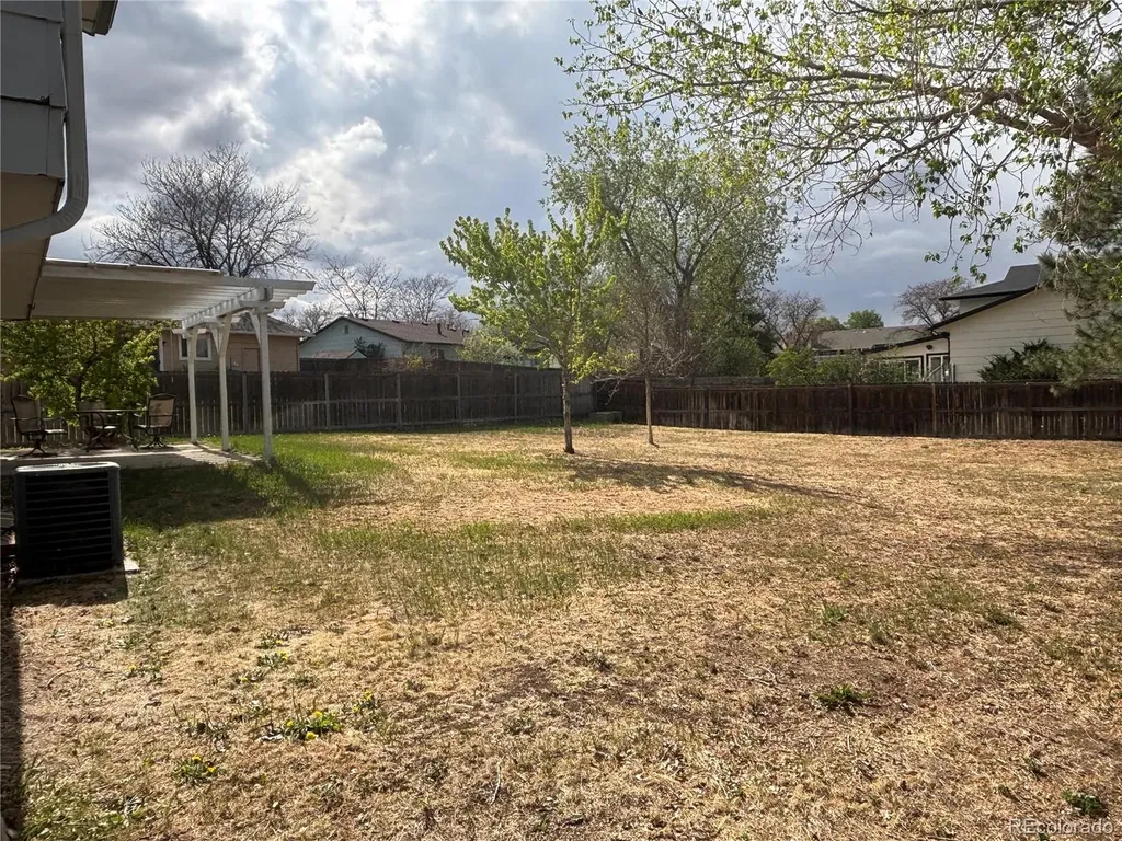 950 S Waco Way Aurora CO 80017
