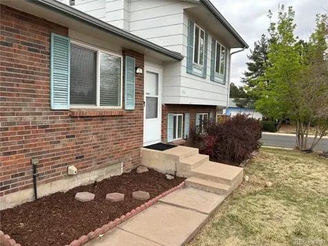 950 S Waco Way Aurora CO 80017