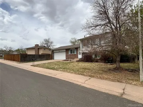 950 S Waco Way Aurora CO 80017