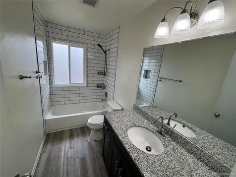 950 S Waco Way Aurora CO 80017
