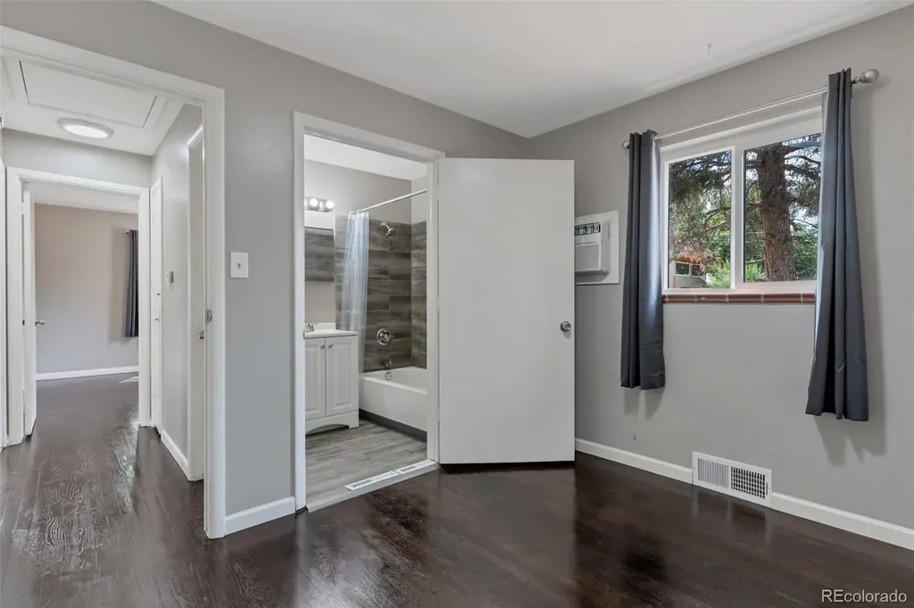 11612 Del Mar Parkway Aurora CO 80010