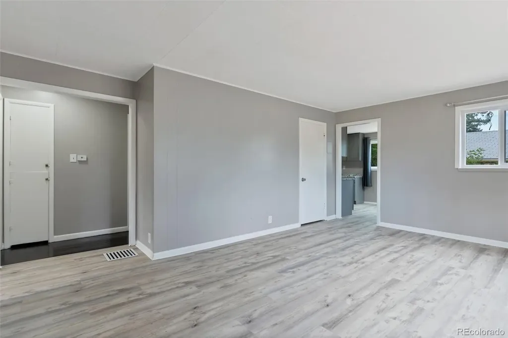 11612 Del Mar Parkway Aurora CO 80010
