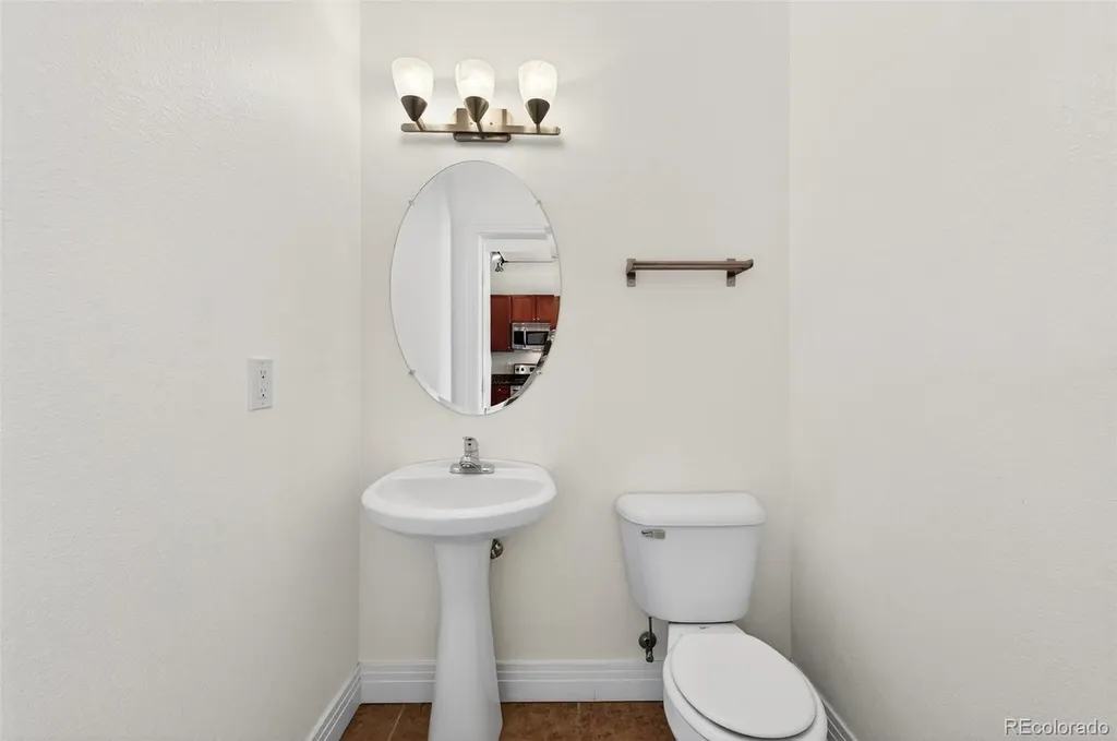 9039 E Panorama Circle Englewood CO 80112