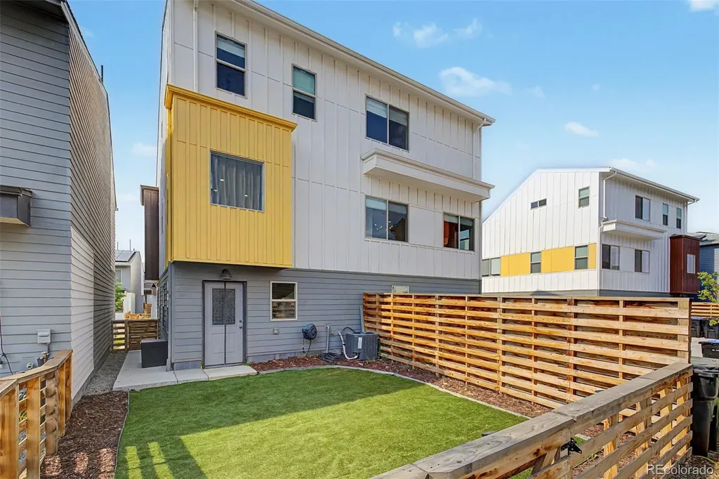 15194 W 69th Avenue Arvada CO 80007