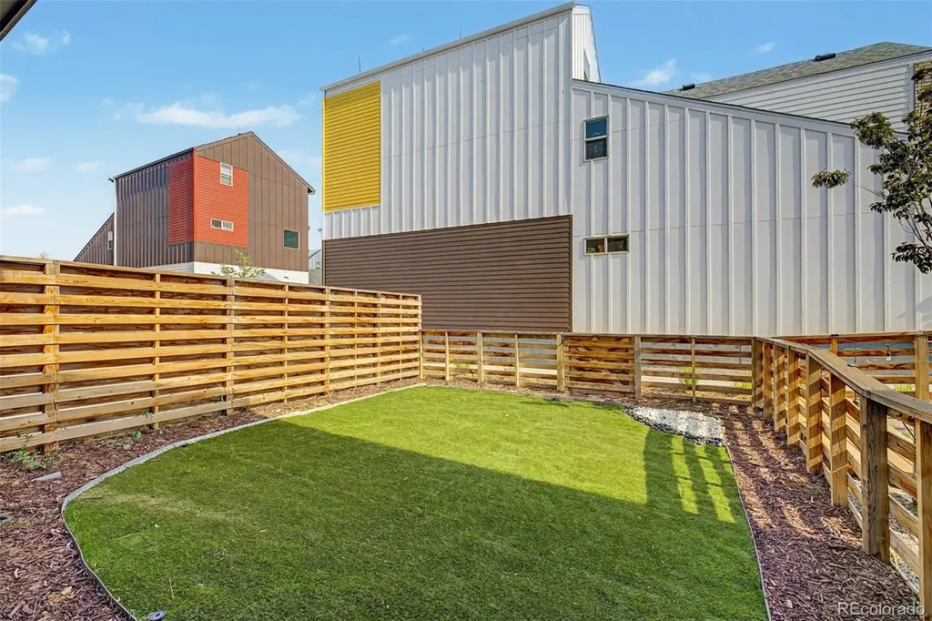 15194 W 69th Avenue Arvada CO 80007