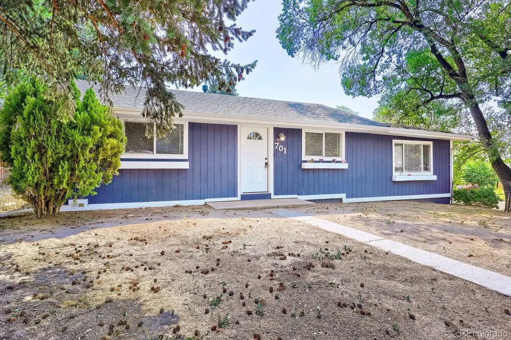 701 Mono Place Colorado Springs CO 80910