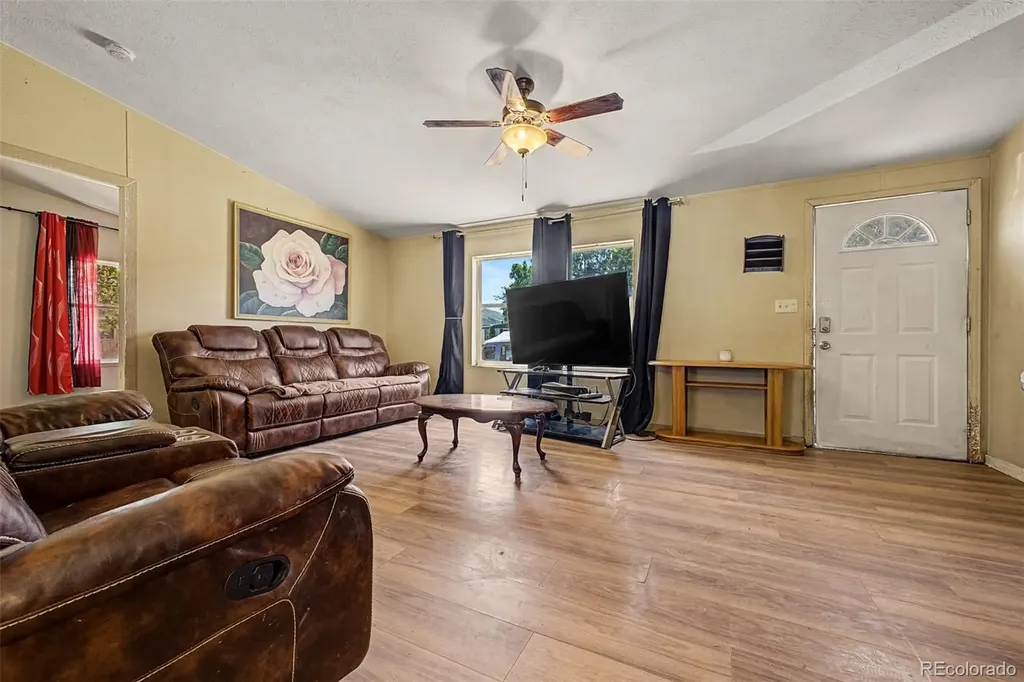 266 Pinto Street Golden CO 80401