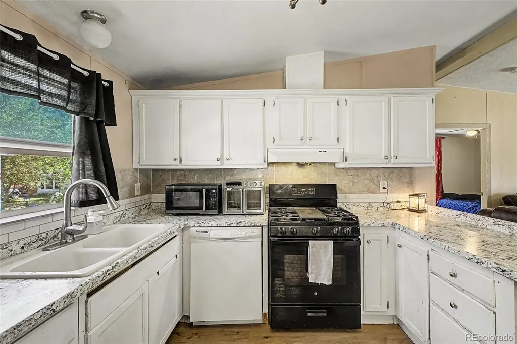 266 Pinto Street Golden CO 80401