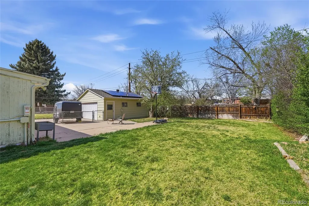 2967 W Tanforan Drive Englewood CO 80110