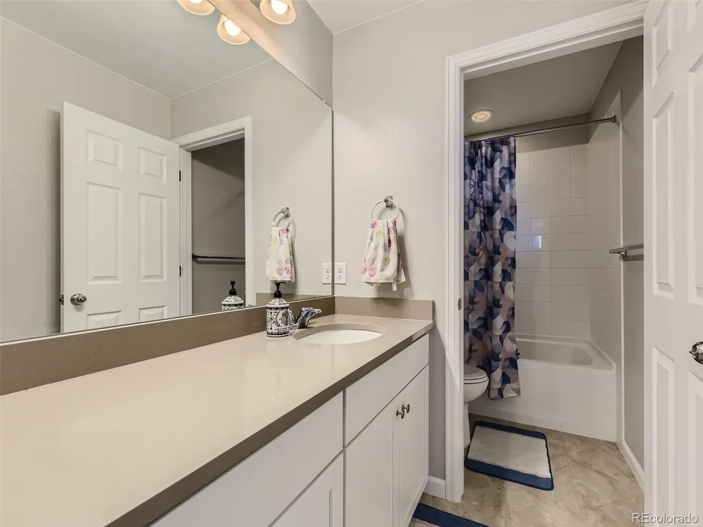 6881 S Uriah Street Aurora CO 80016