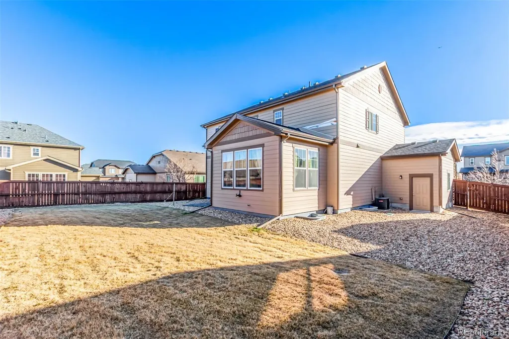 25167 E Ellsworth Place Aurora CO 80018