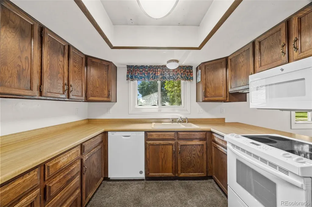 12 Scott Drive Broomfield CO 80020