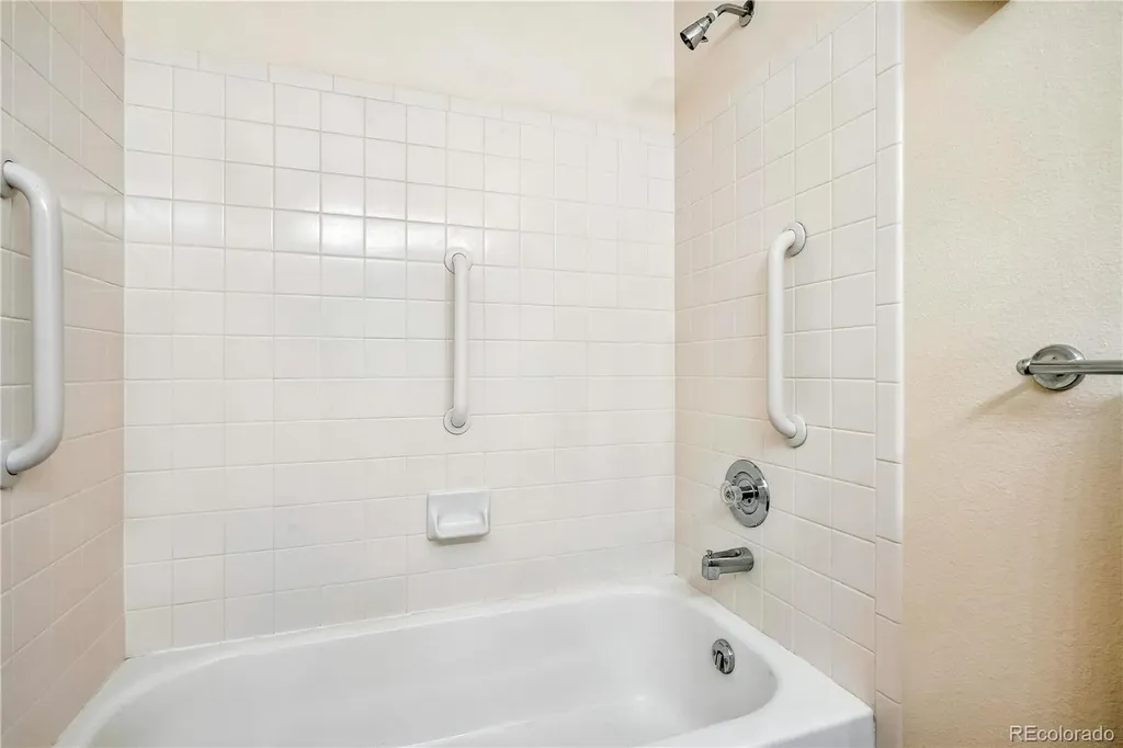 11621 Laurel Lane Parker CO 80138