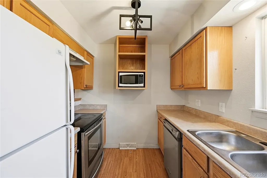 976 Coronado Parkway Denver CO 80229