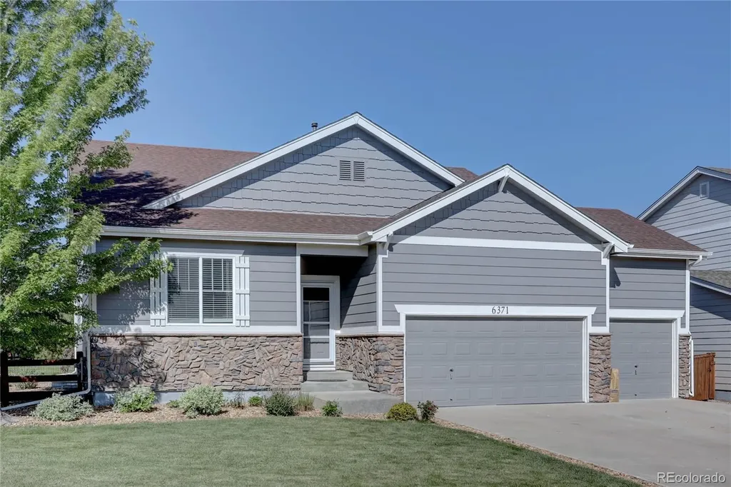 6371 Esmeralda Drive Castle Rock CO 80108
