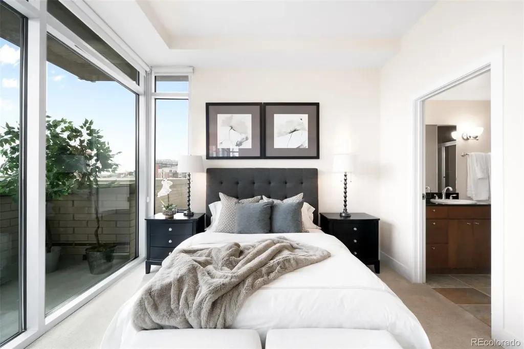 2001 Lincoln Street Denver CO 80202