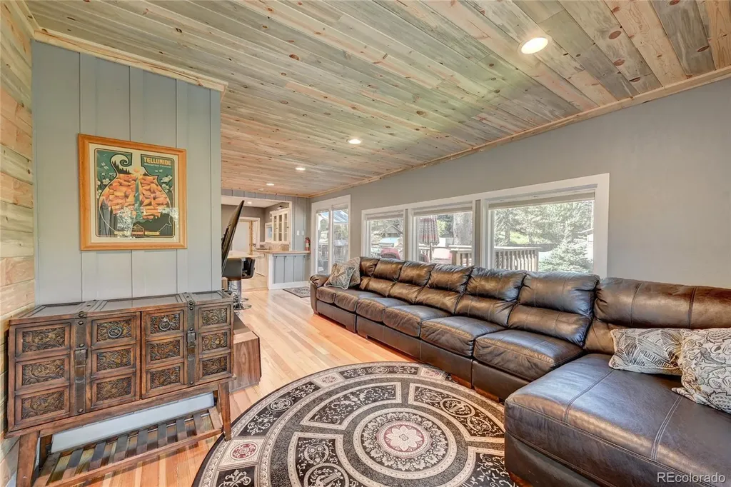 4642 Plettner Lane Evergreen CO 80439