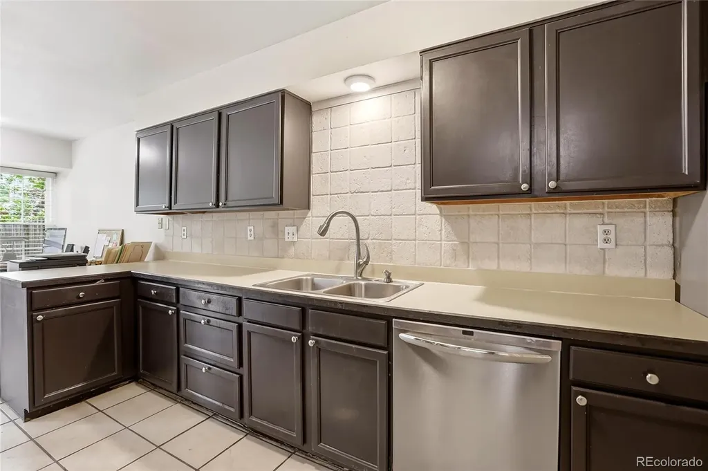 1566 S Syracuse Street Denver CO 80231