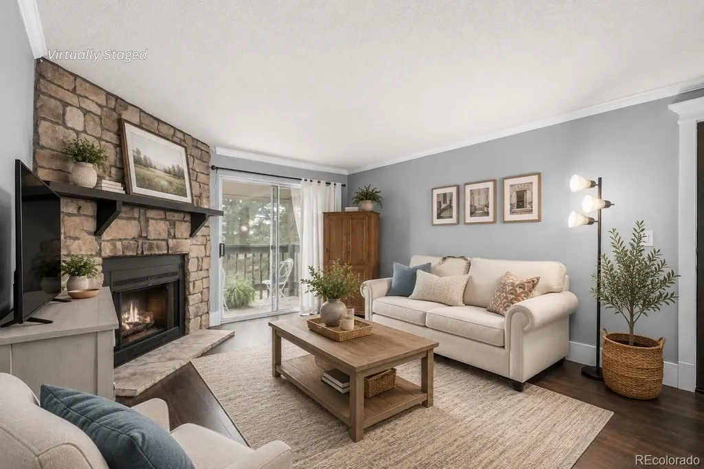 1863 S Pitkin Circle Aurora CO 80017