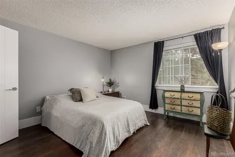 1863 S Pitkin Circle Aurora CO 80017