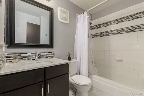 1863 S Pitkin Circle Aurora CO 80017