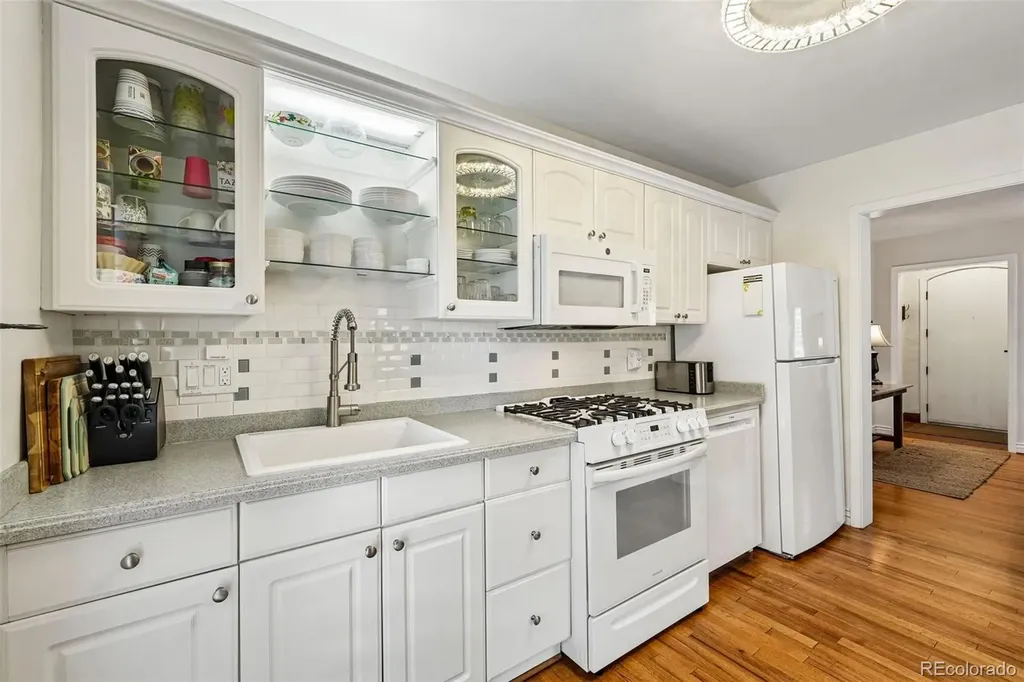 7680 W Meadow Drive Littleton CO 80128