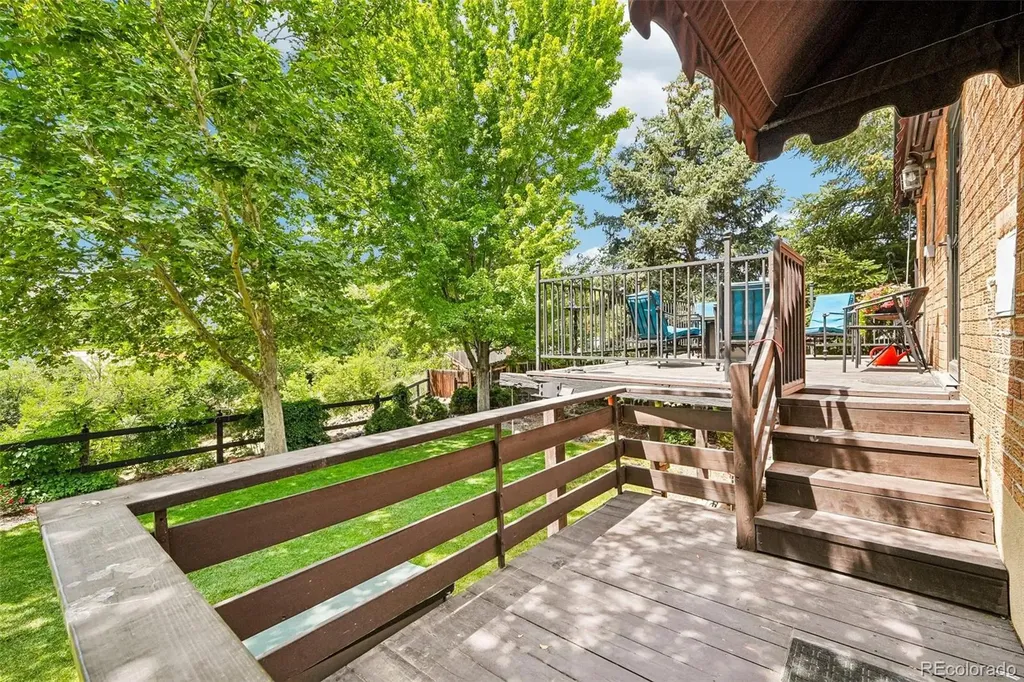 7680 W Meadow Drive Littleton CO 80128