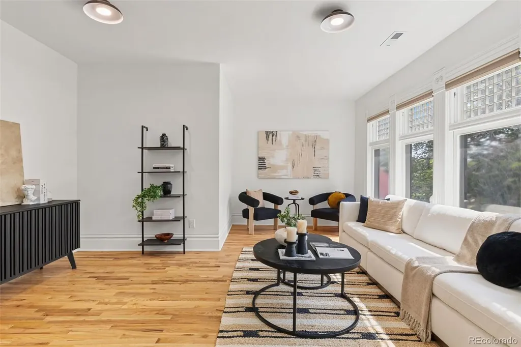 1442 Stuart Street Denver CO 80204