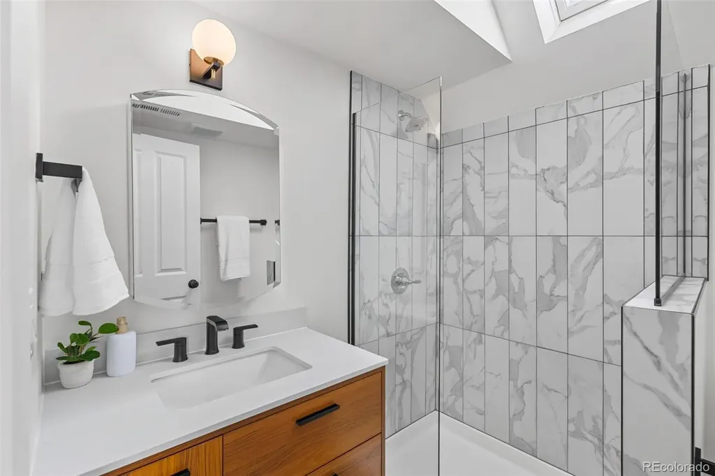1442 Stuart Street Denver CO 80204