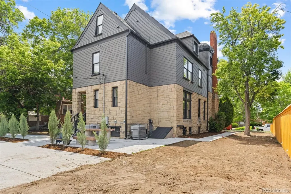 1442 Stuart Street Denver CO 80204