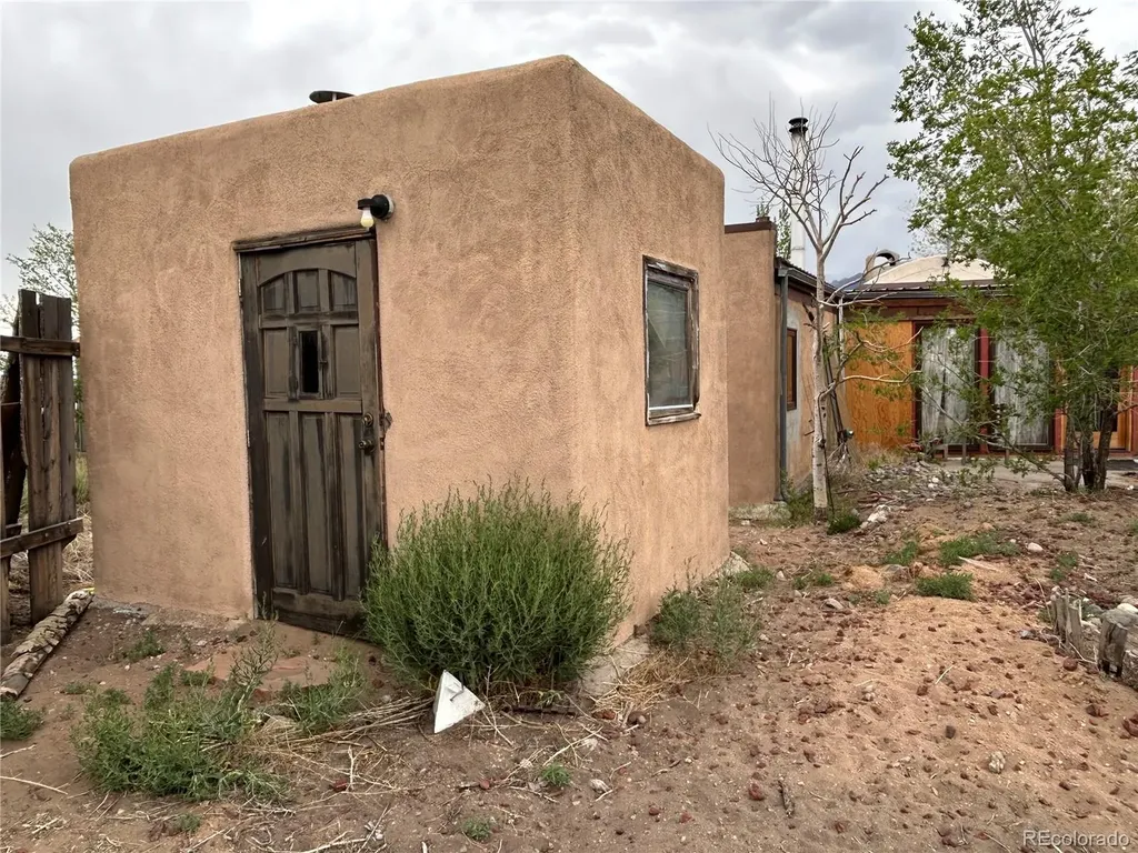 321 Palisade Court Moffat CO 81143