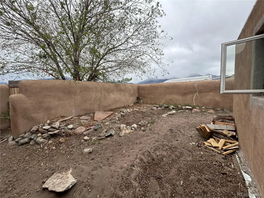 321 Palisade Court Moffat CO 81143