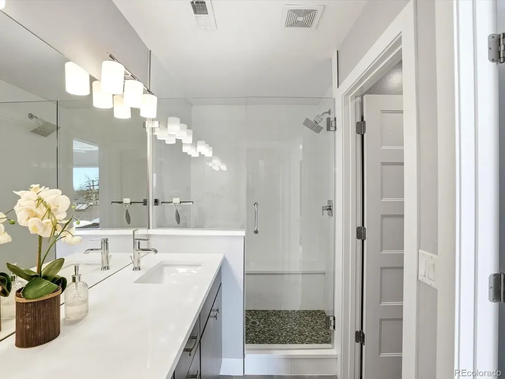 4922 Lowell Boulevard Denver CO 80221