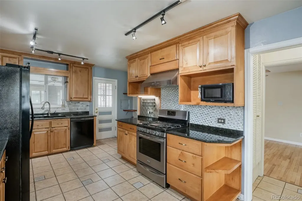 181 S Holly Street Denver CO 80246