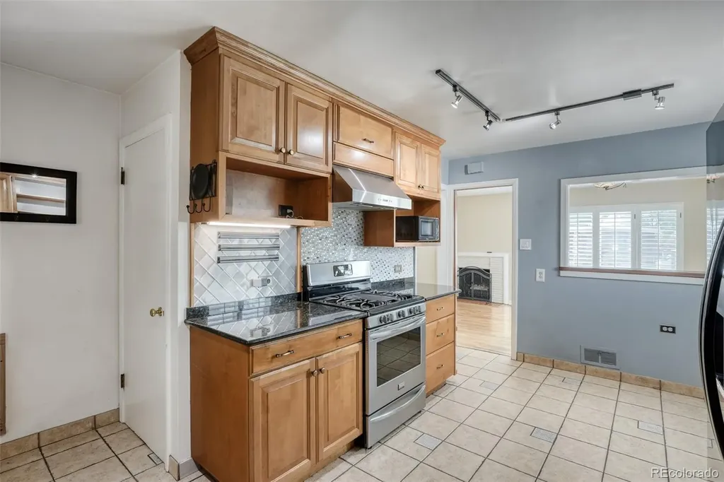 181 S Holly Street Denver CO 80246