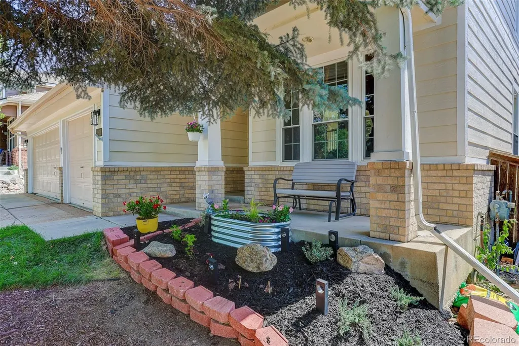 9753 Carr Circle Broomfield CO 80021
