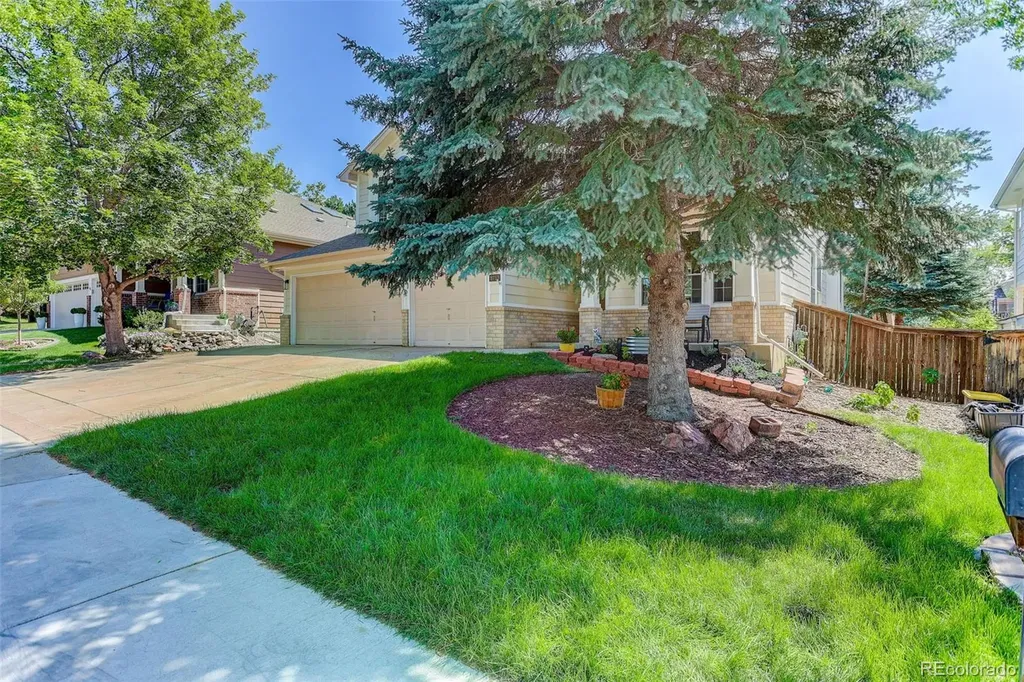 9753 Carr Circle Broomfield CO 80021