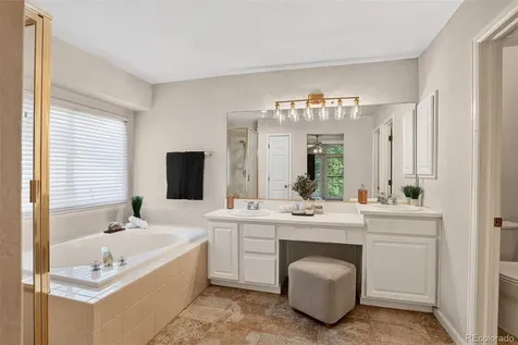 9753 Carr Circle Broomfield CO 80021