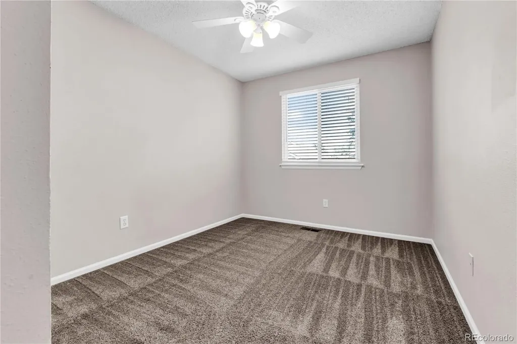 10516 Hyacinth Lane Highlands Ranch CO 80129