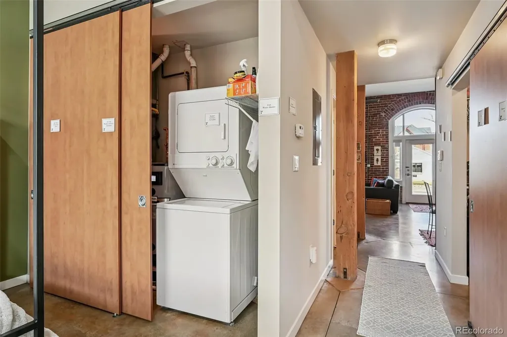2501 Grove Street Denver CO 80211