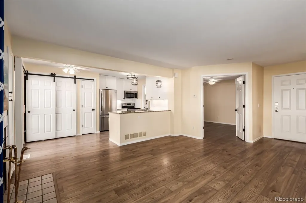 4084 S Carson Street Aurora CO 80014