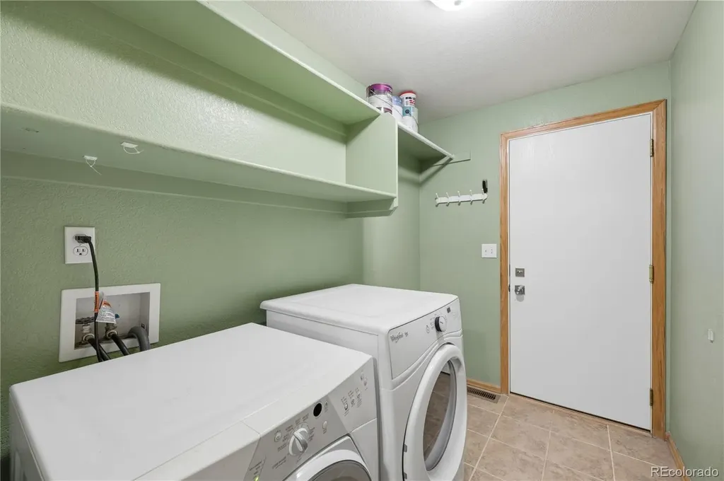79 Red Oak Court Erie CO 80516